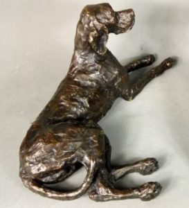 english pointer in bronze